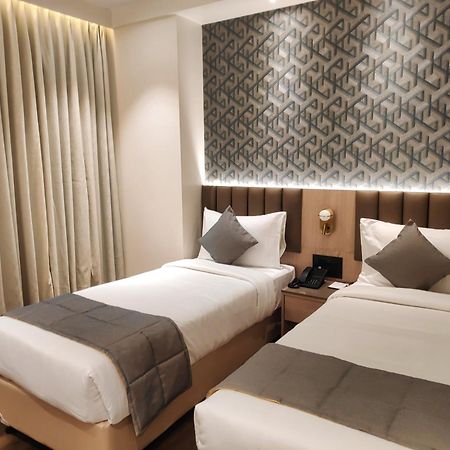Maxxvalue Hotel Midc - Andheri مومباي المظهر الخارجي الصورة