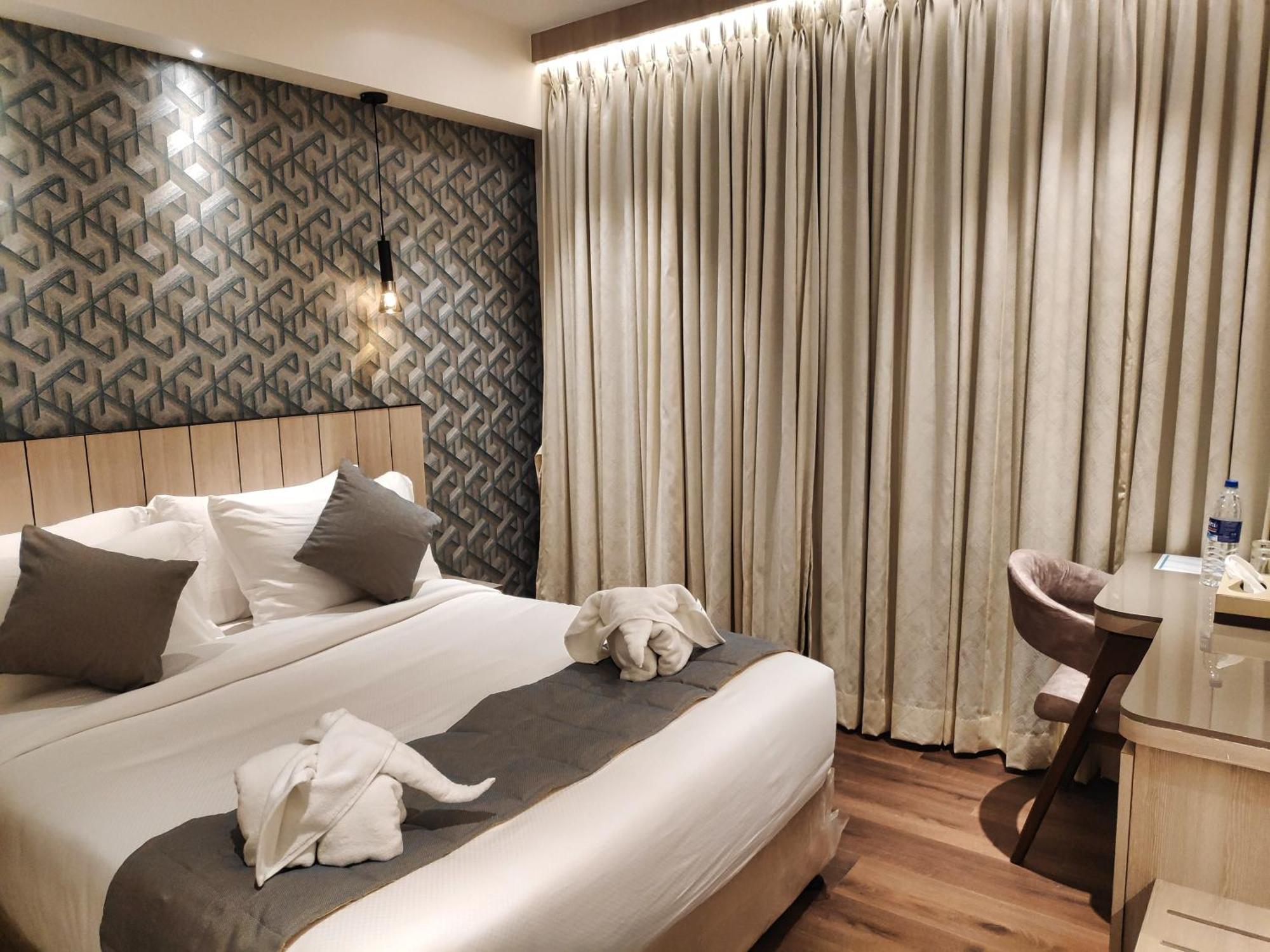 Maxxvalue Hotel Midc - Andheri مومباي المظهر الخارجي الصورة